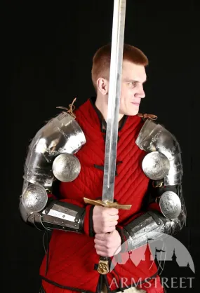Armzeug mit Ellenbogenkacheln mit geätzem Muster