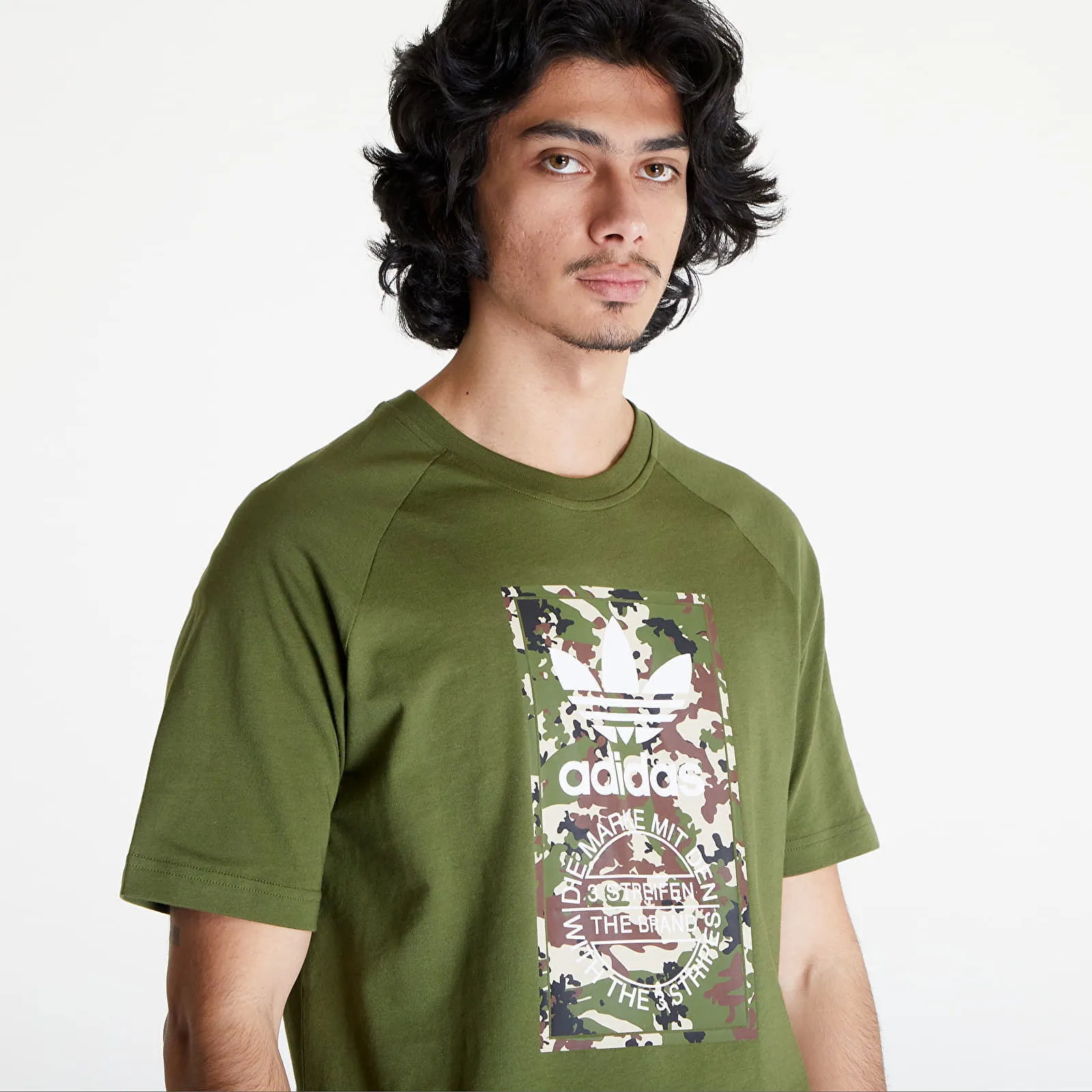 T-shirt adidas Originals Camo Tongue Tee Green IS0248